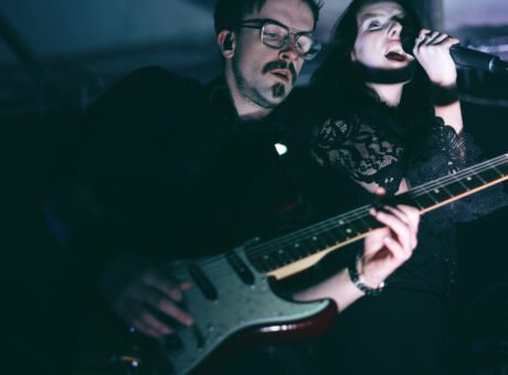 BREAK THE RECORD (48)